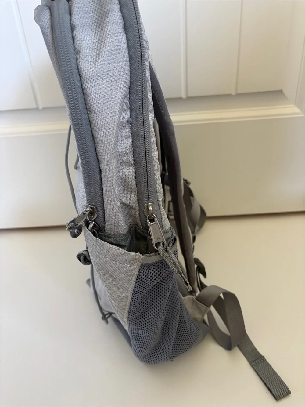 North Face Gray Jester Backpack Laptop Sleeve College School Travel Hiking